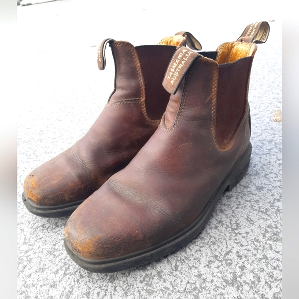 Blundstone Brown Leather Chelsea Ankle Boots - Picture 2 of 15